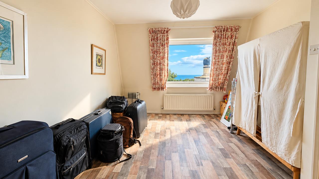 The Close, Fairlight